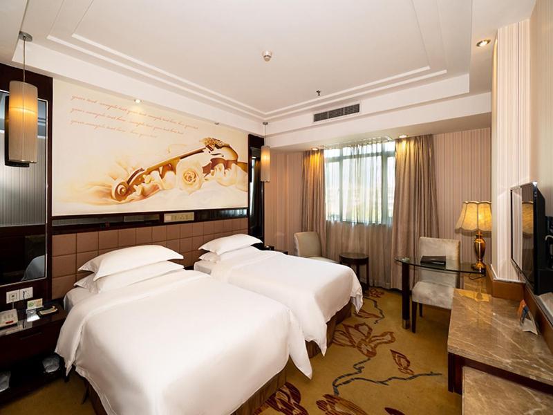 Vienna Hotel Zhaoqing Qixingyanpaifang Exterior photo