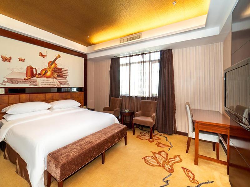 Vienna Hotel Zhaoqing Qixingyanpaifang Exterior photo